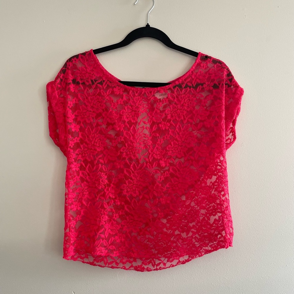✨ Red Lace Top ✨ 3 for $33 ✨